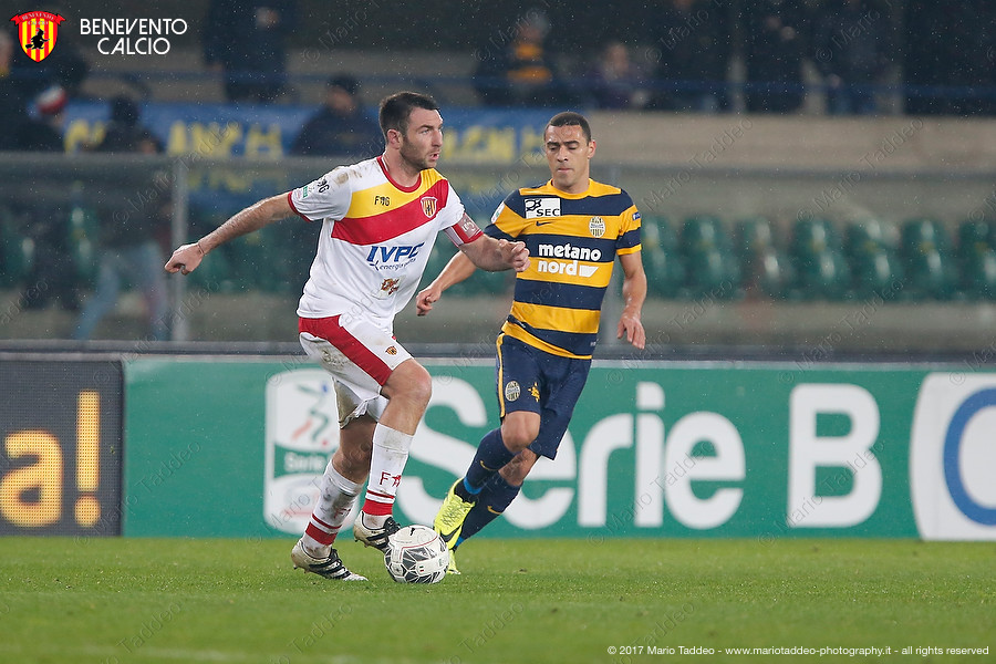 il-benevento-saluta-capitan-lucioni