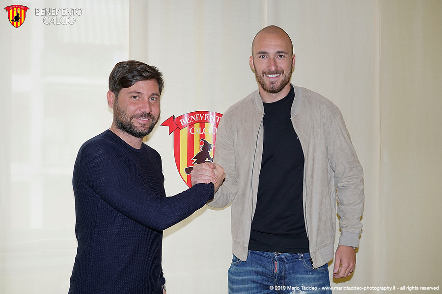 Caldirola firma un biennale. Per Gori prolungamento del contratto - News -  Benevento Calcio - Official Web Site