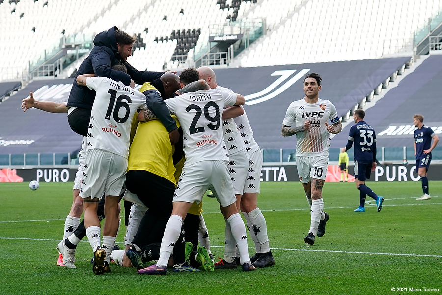 juventusbenevento-0-1-gli-scatti-della-vittoria-all-allianz-stadium