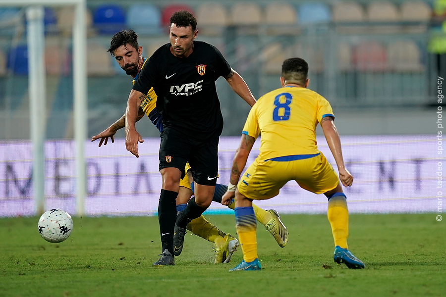 puteolana-benevento-in-diretta-su-ottochannel-canale-696-dtt