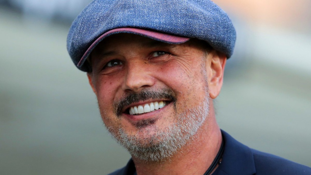 mihajlovic-anche-il-benevento-calcio-piange-sinisa