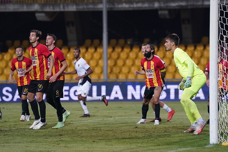 Benevento - Modena 2 - 1: tabellino, cronaca e commenti