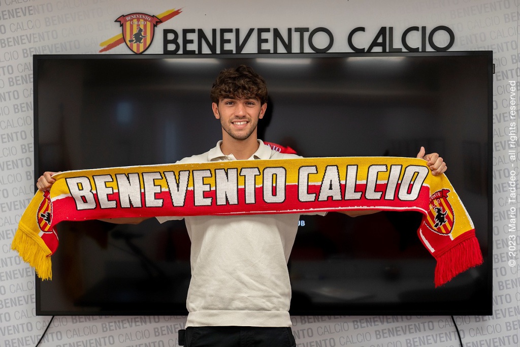 vincenzo-alfieri-in-giallorosso-fino-al-2027