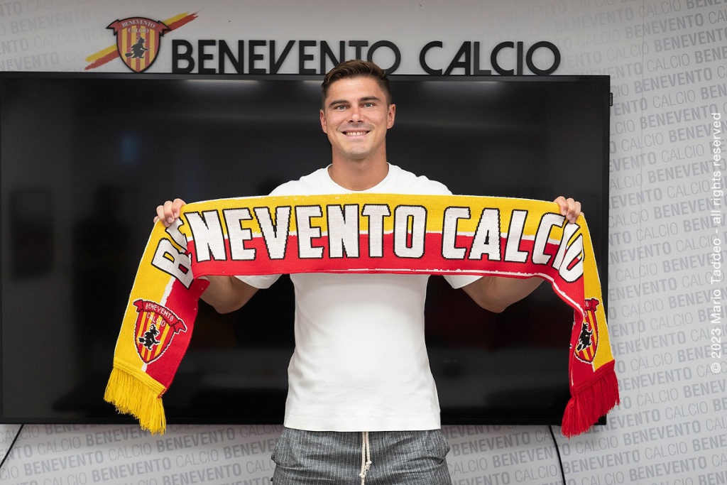 berra-e-un-nuovo-calciatore-del-benevento