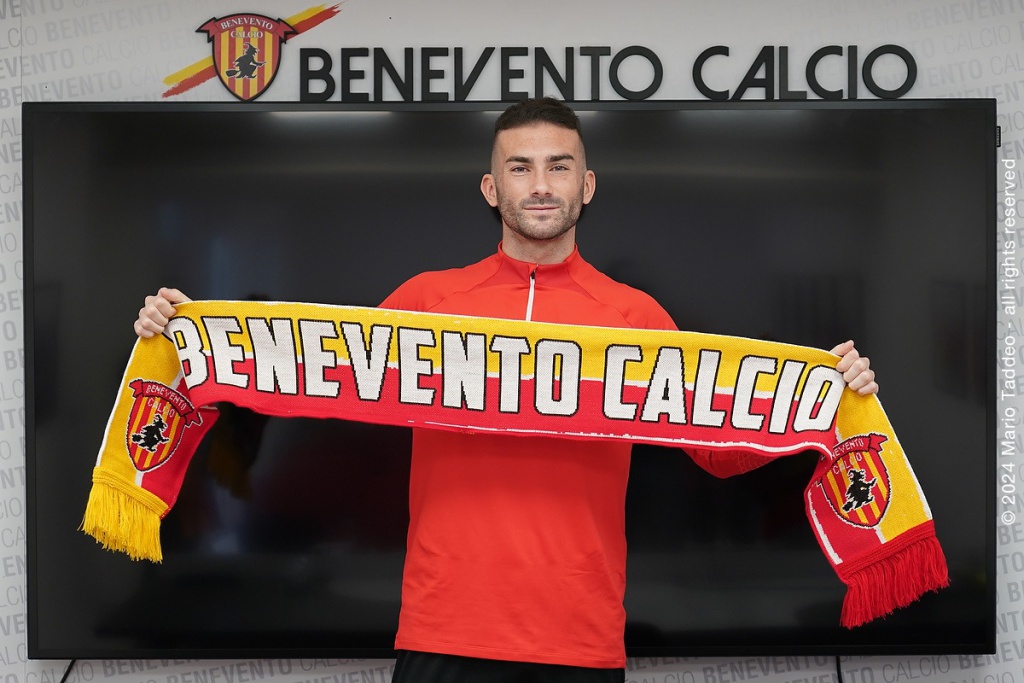 eric-lanini-e-un-nuovo-calciatore-del-benevento