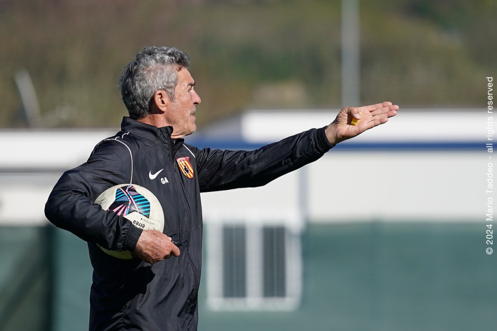 playoff-torres-benevento-i-convocati-di-mister-auteri