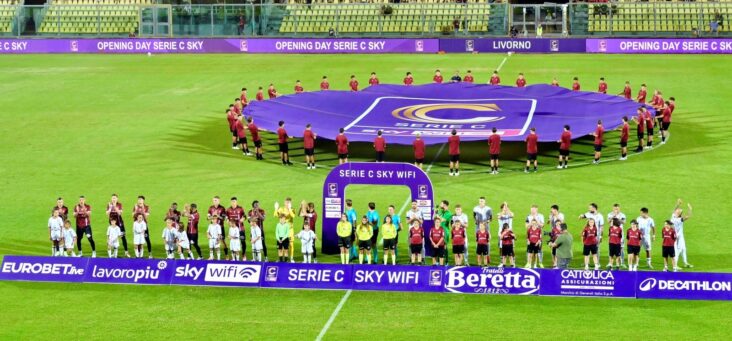 la-serie-c-sky-wifi-2025-26-visibile-in-tutto-il-mondo-con-comintech-cinque-gare-tra-fifa-e-onefootball