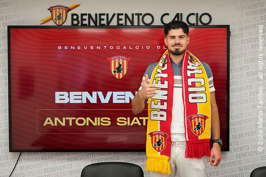 antonis-siatounis-e-un-nuovo-calciatore-del-benevento