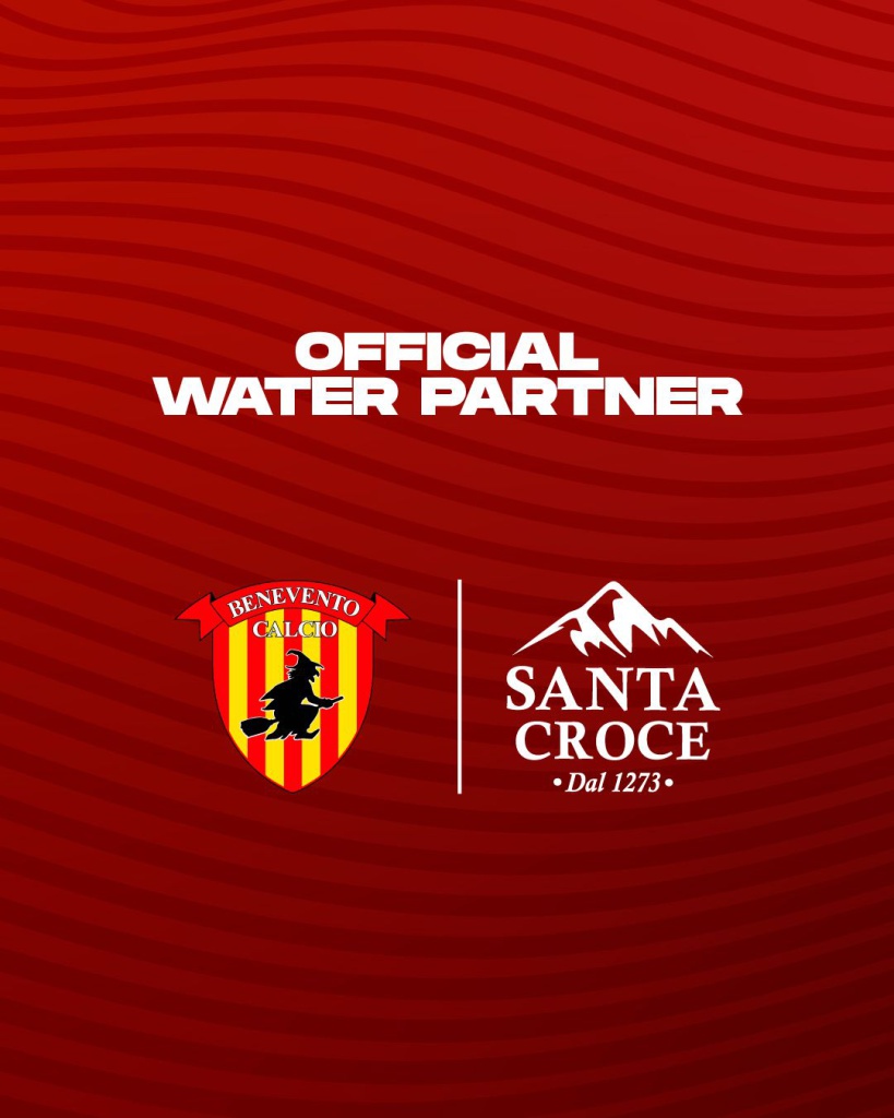 acqua-santa-croce-e-official-water-del-benevento-calcio-per-la-stagione-2026-2027